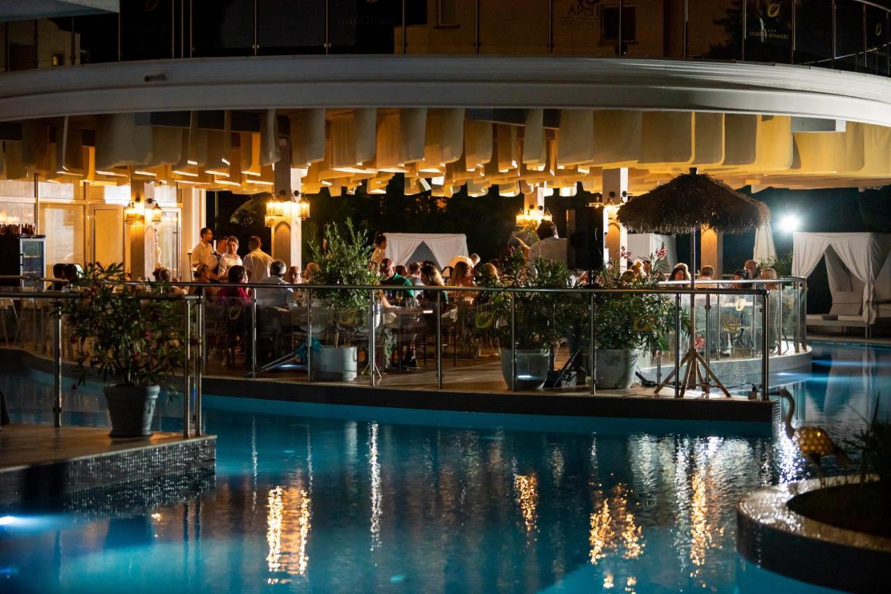 Готель Siena Premium Retreat Лозенець Екстер'єр фото